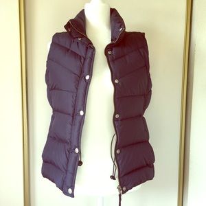 Like new, navy blue J.Crew puffer vest